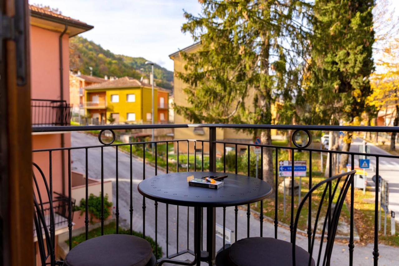 River House Mercatello sul Metauro Exterior photo